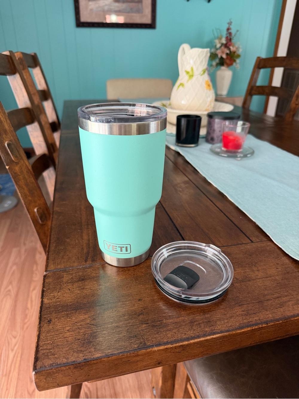 Yeti Travel Tumbler with Clear Lid - Mint Green